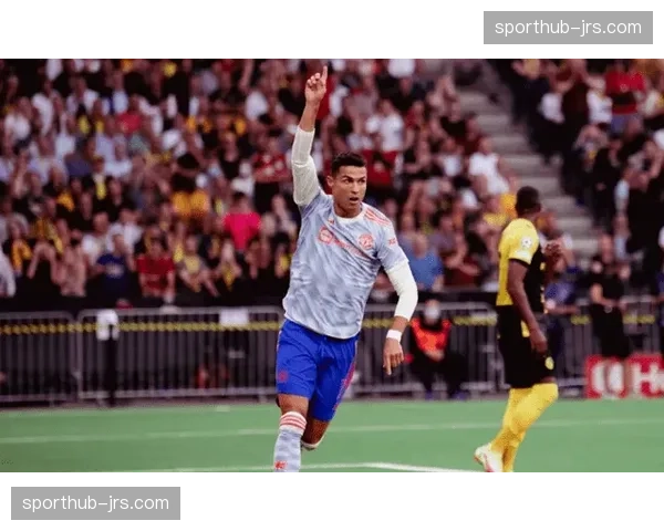 维拉双线作战阵容深度不足，欧联杯轮换后联赛三场不胜